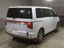 2023 Mitsubishi Delica D5