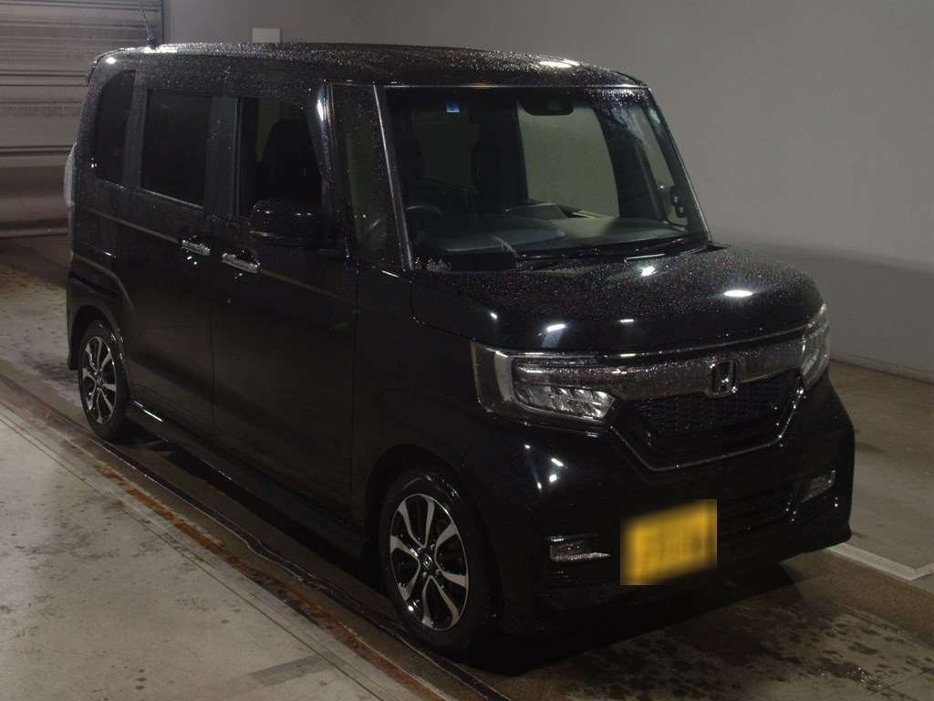 2019 Honda N-BOX CUSTOM JF3[2]