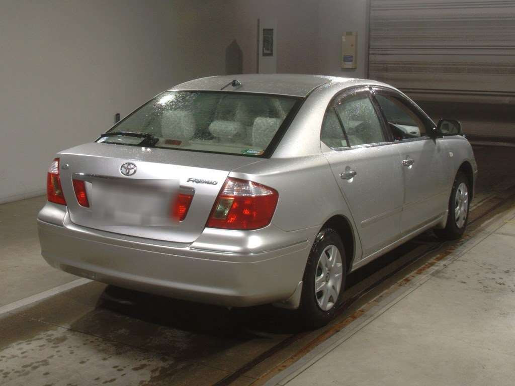 2003 Toyota Premio ZZT240[1]