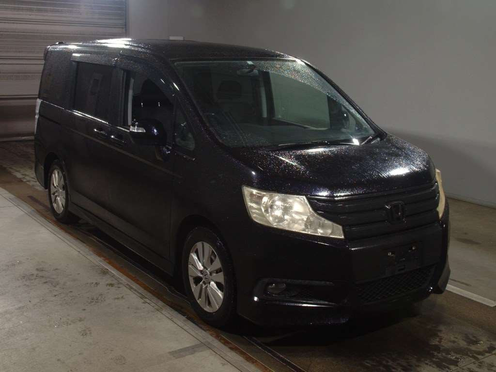 2010 Honda Step WGN Spada RK5[2]