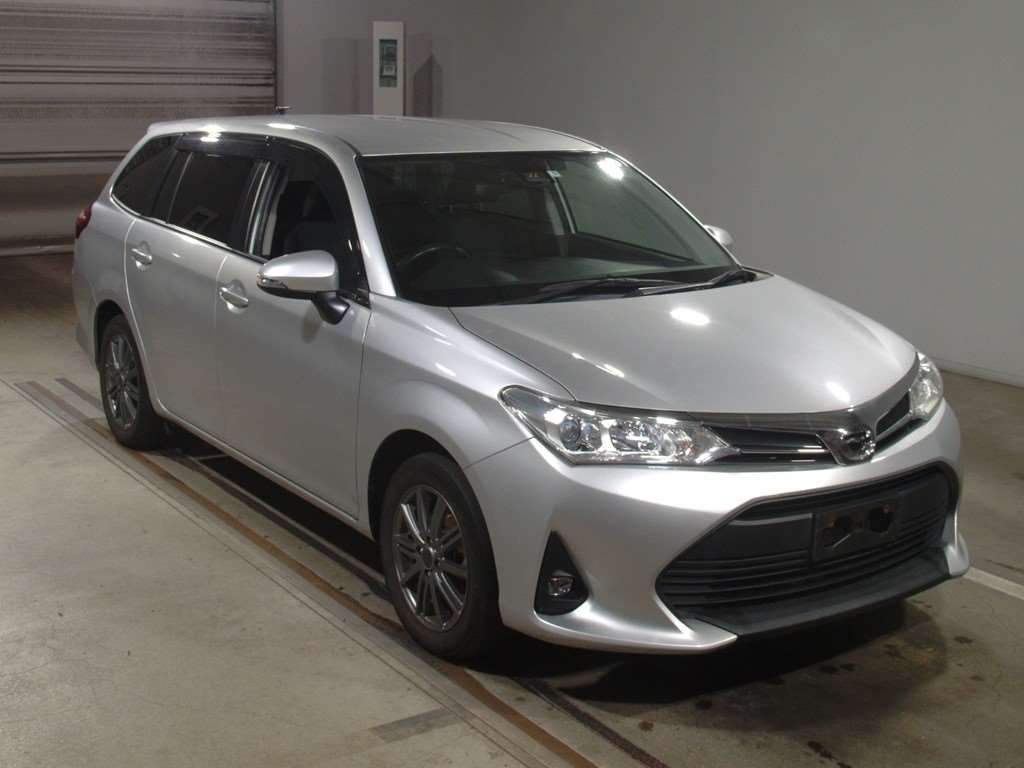 2019 Toyota Corolla Fielder NRE161G[2]