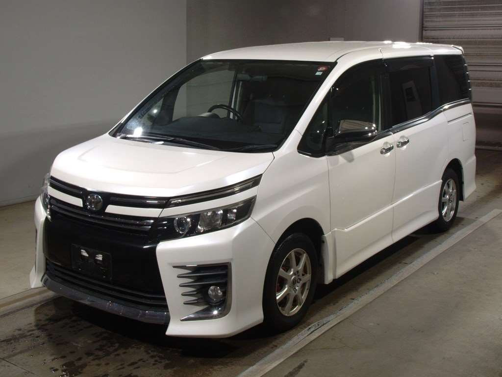 2014 Toyota Voxy ZRR80W[0]