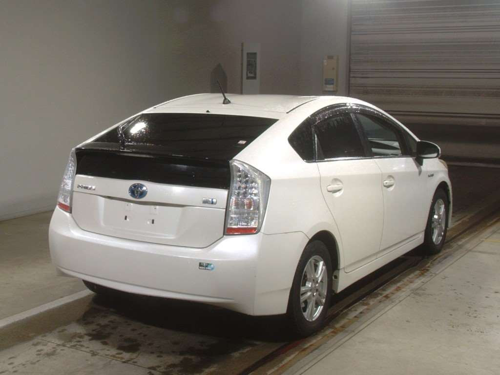 2011 Toyota Prius ZVW30[1]