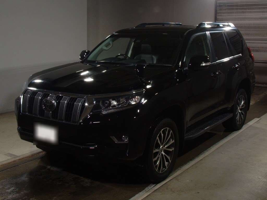 2017 Toyota Land Cruiser Prado GDJ150W[0]