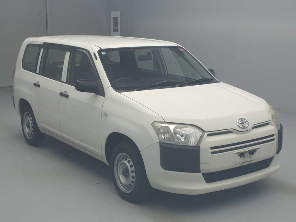 2015 Toyota Succeed NCP165V[2]