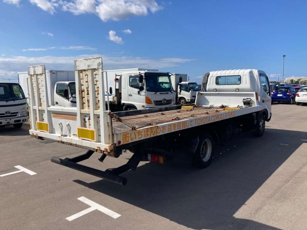 2004 Toyota Toyoace Truck XZU421[1]