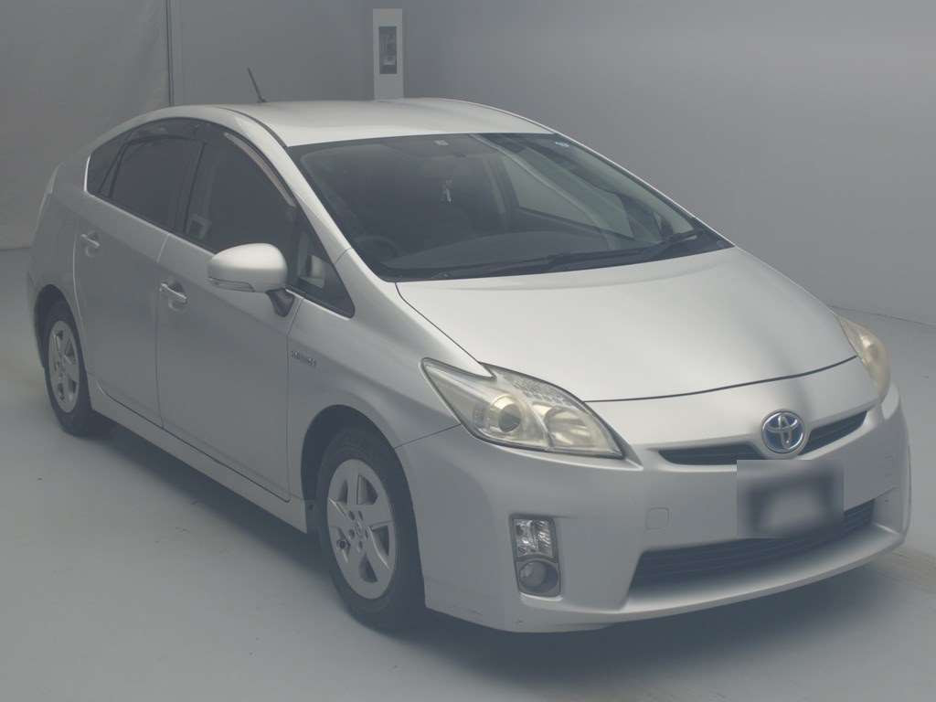 2009 Toyota Prius ZVW30[2]