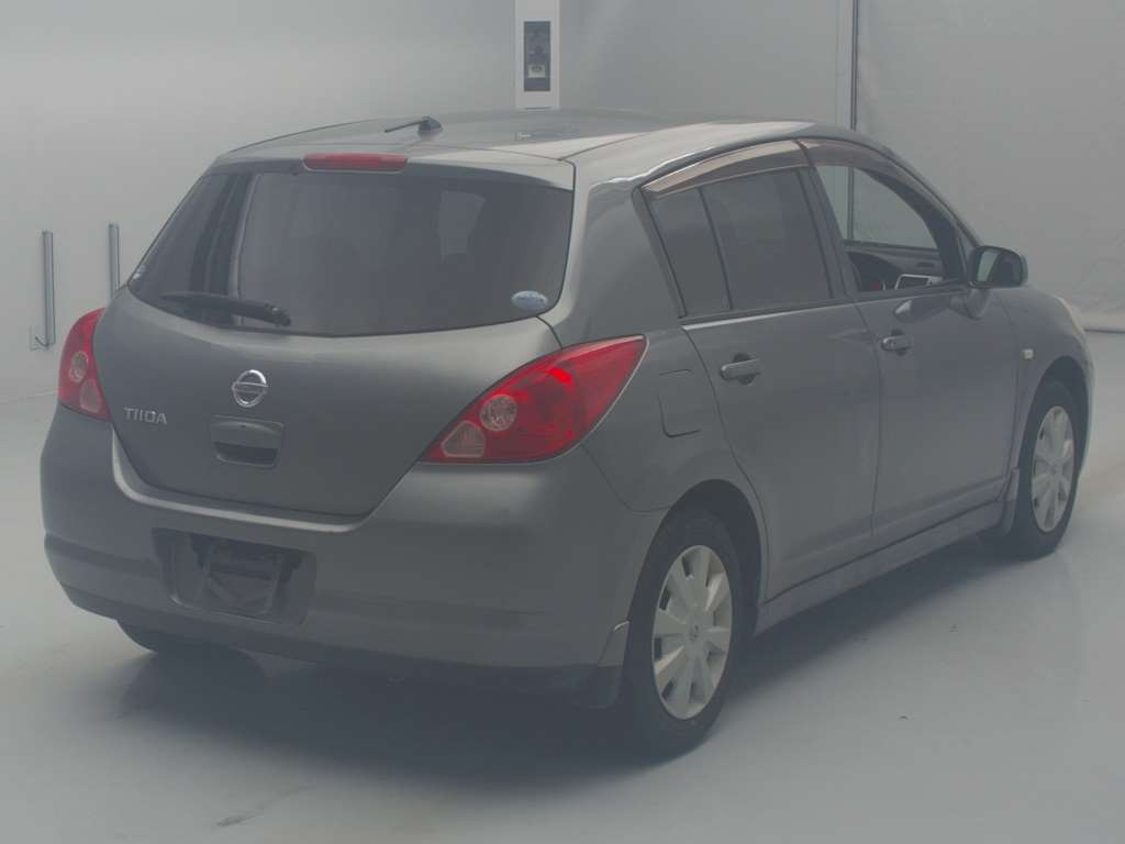 2006 Nissan Tiida C11[1]