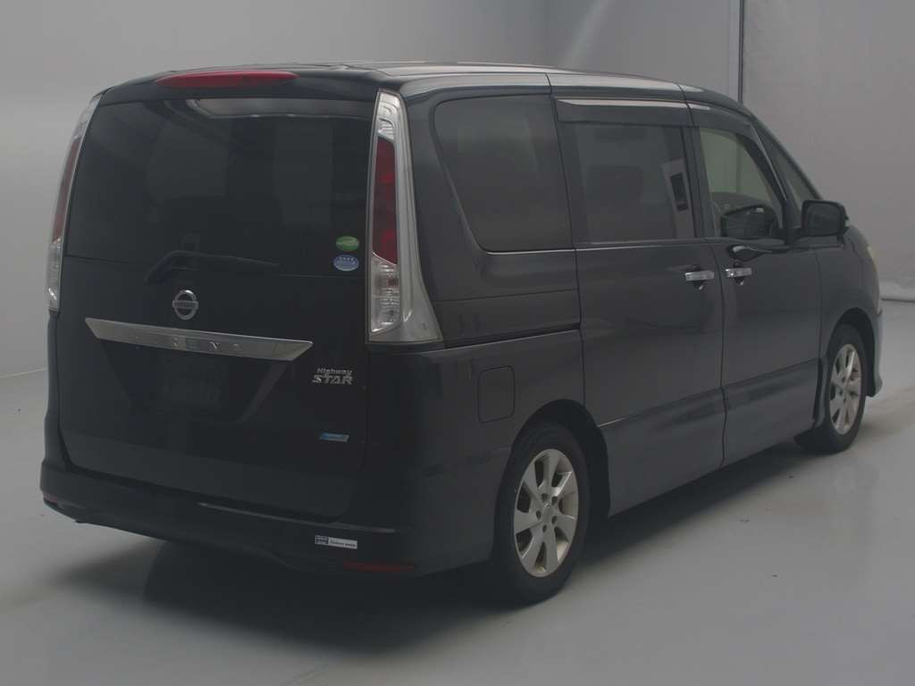 2012 Nissan Serena FC26[1]