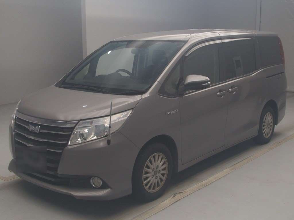 2015 Toyota Noah ZWR80G[0]