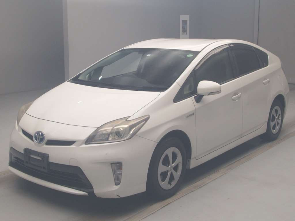 2014 Toyota Prius ZVW30[0]