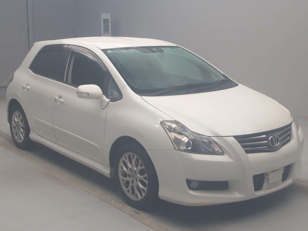 2009 Toyota Blade AZE156H[2]