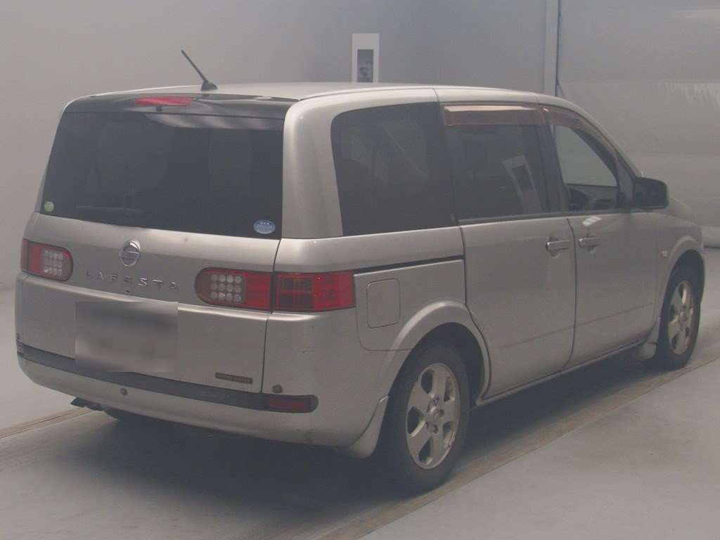 2005 Nissan Lafesta B30[1]