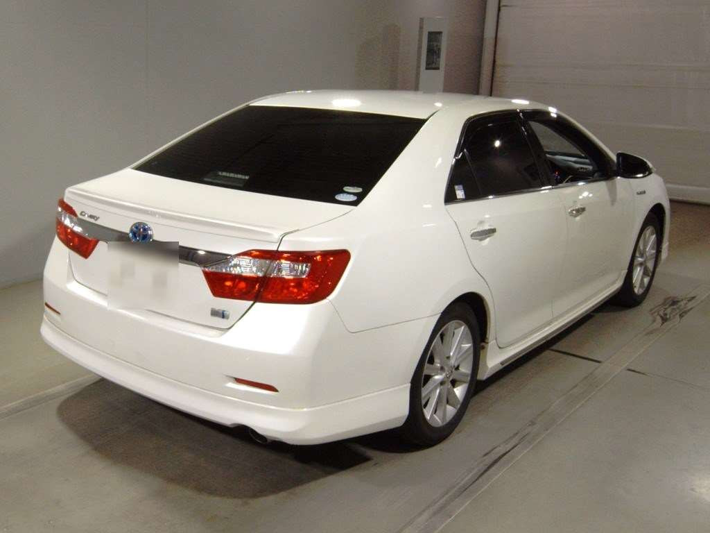 2011 Toyota Camry AVV50[1]