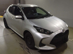 2021 Toyota YARIS