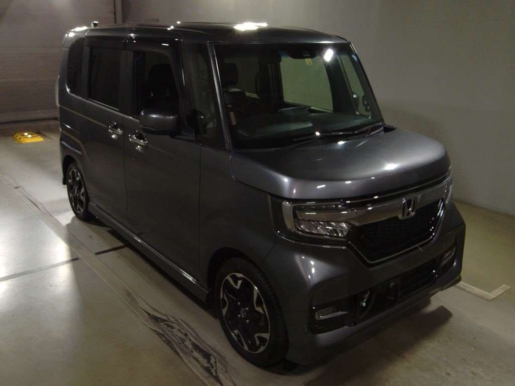 2019 Honda N-BOX CUSTOM JF3[2]