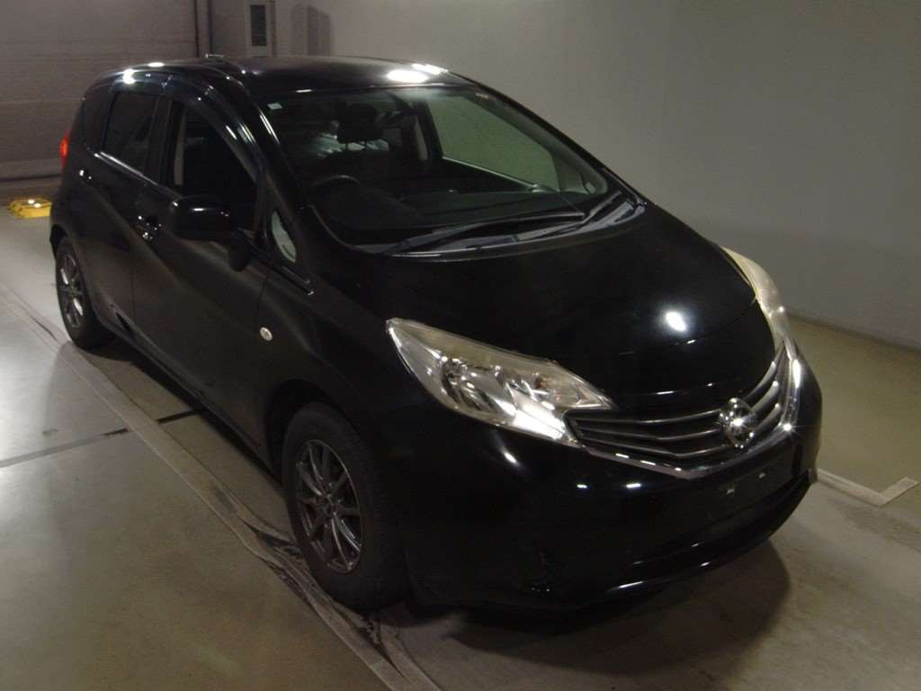 2014 Nissan Note E12[2]