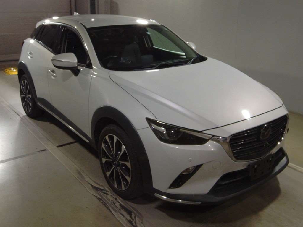 2018 Mazda CX-3 DK8FW[2]