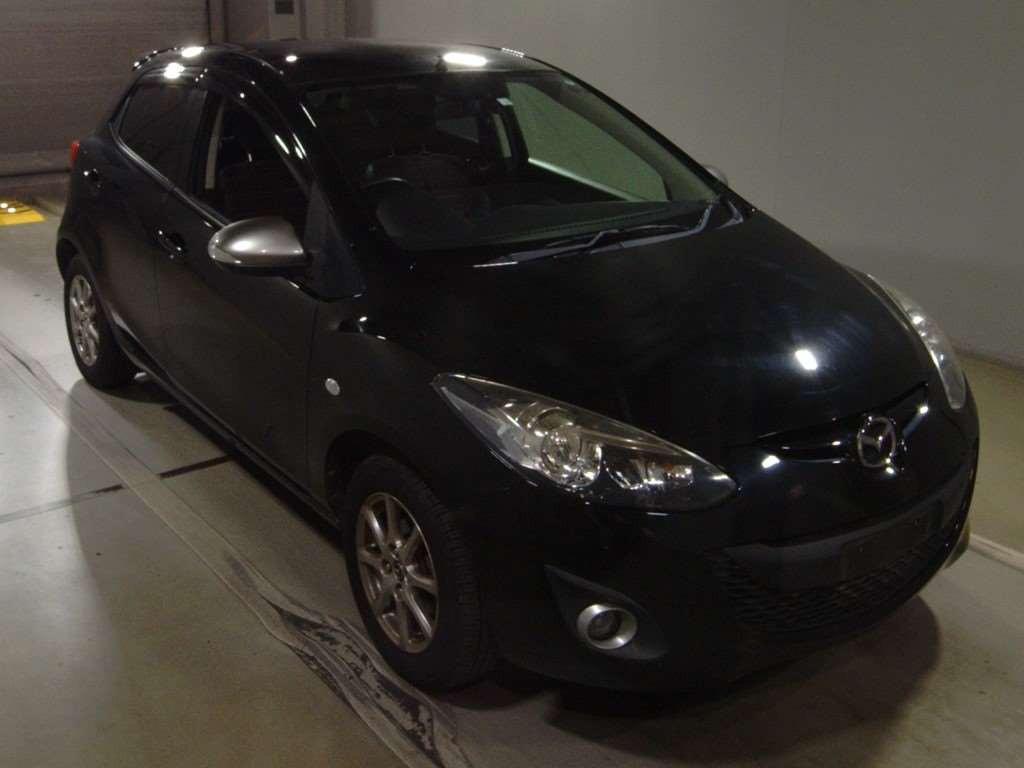 2014 Mazda Demio DEJFS[2]