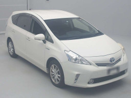 2013 Toyota Prius alpha