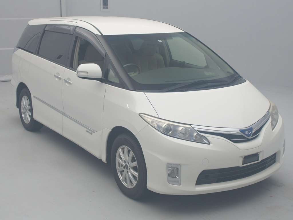 2011 Toyota Estima Hybrid AHR20W[2]