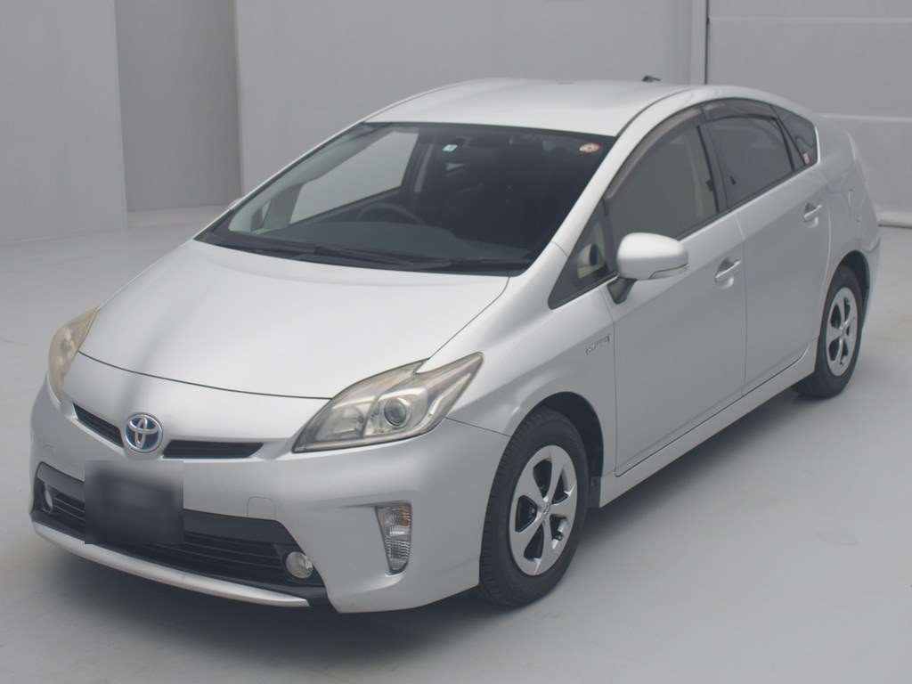 2013 Toyota Prius ZVW30[0]