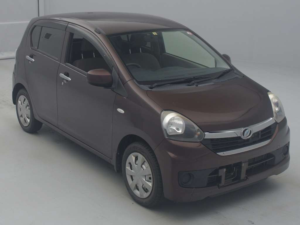 2013 Daihatsu Mira es LA310S[2]