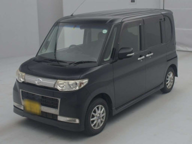 2010 Daihatsu Tanto