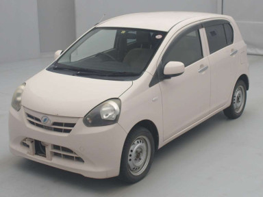 2011 Daihatsu Mira es