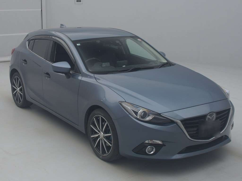 2013 Mazda Axela Sport BMEFS[2]