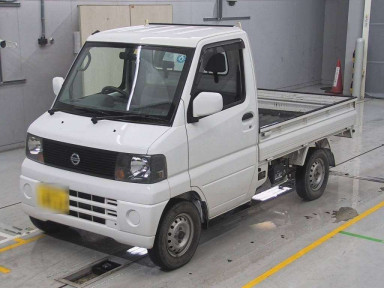 2005 Nissan Clipper Truck