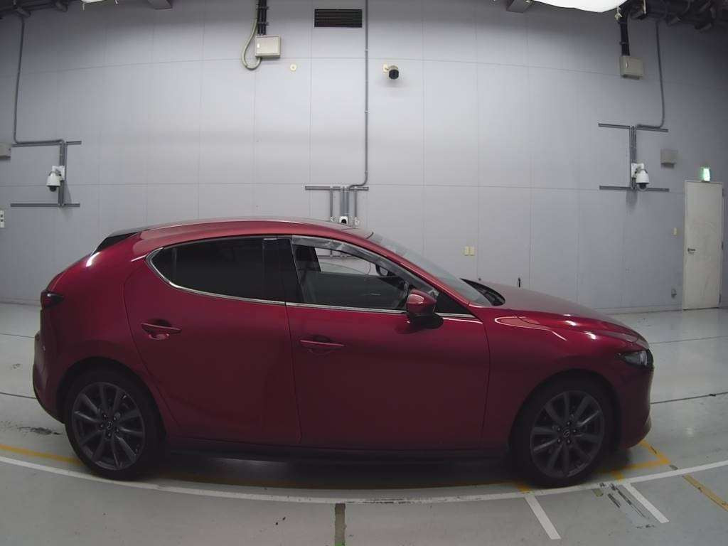 2019 Mazda Mazda3 Fastback BP8P[2]