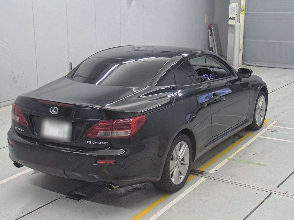 2012 Lexus IS GSE20[1]