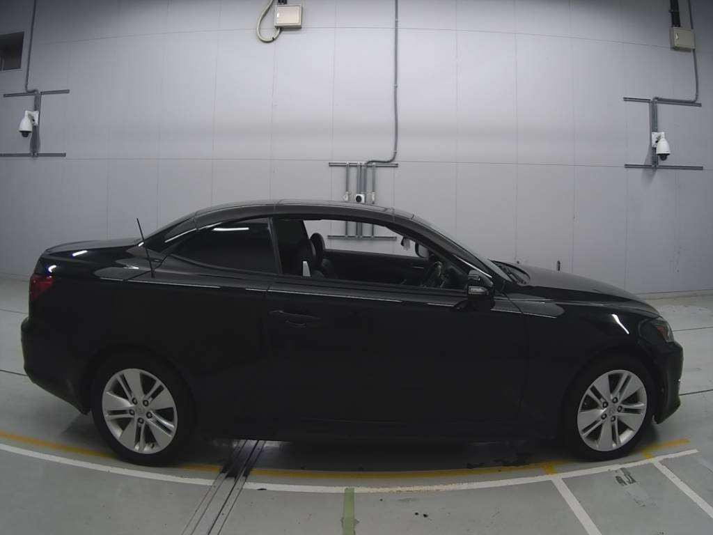 2012 Lexus IS GSE20[2]