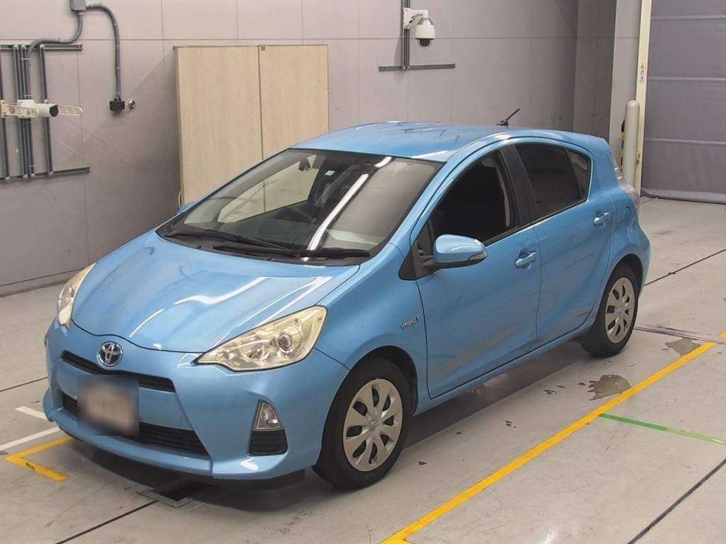 2014 Toyota Aqua NHP10[0]