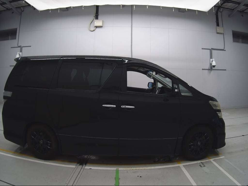 2011 Toyota Vellfire ANH20W[2]