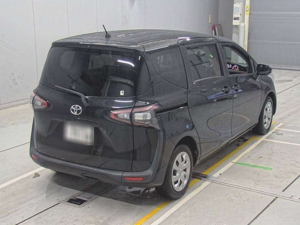 2018 Toyota Sienta NSP170G[1]