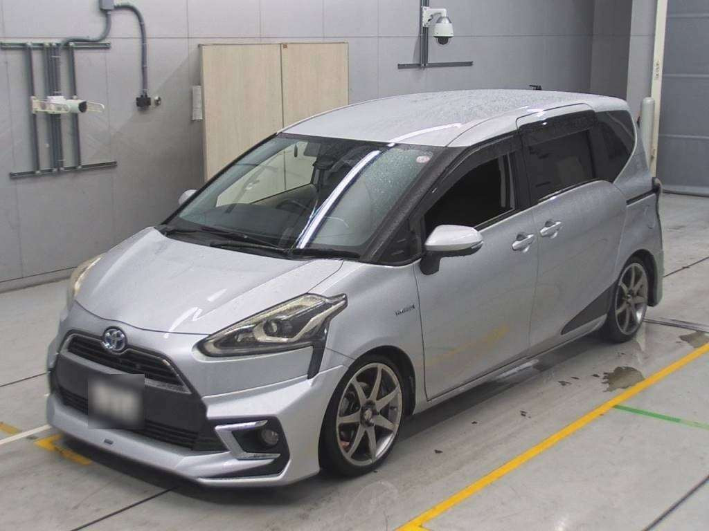 2016 Toyota Sienta NHP170G[0]