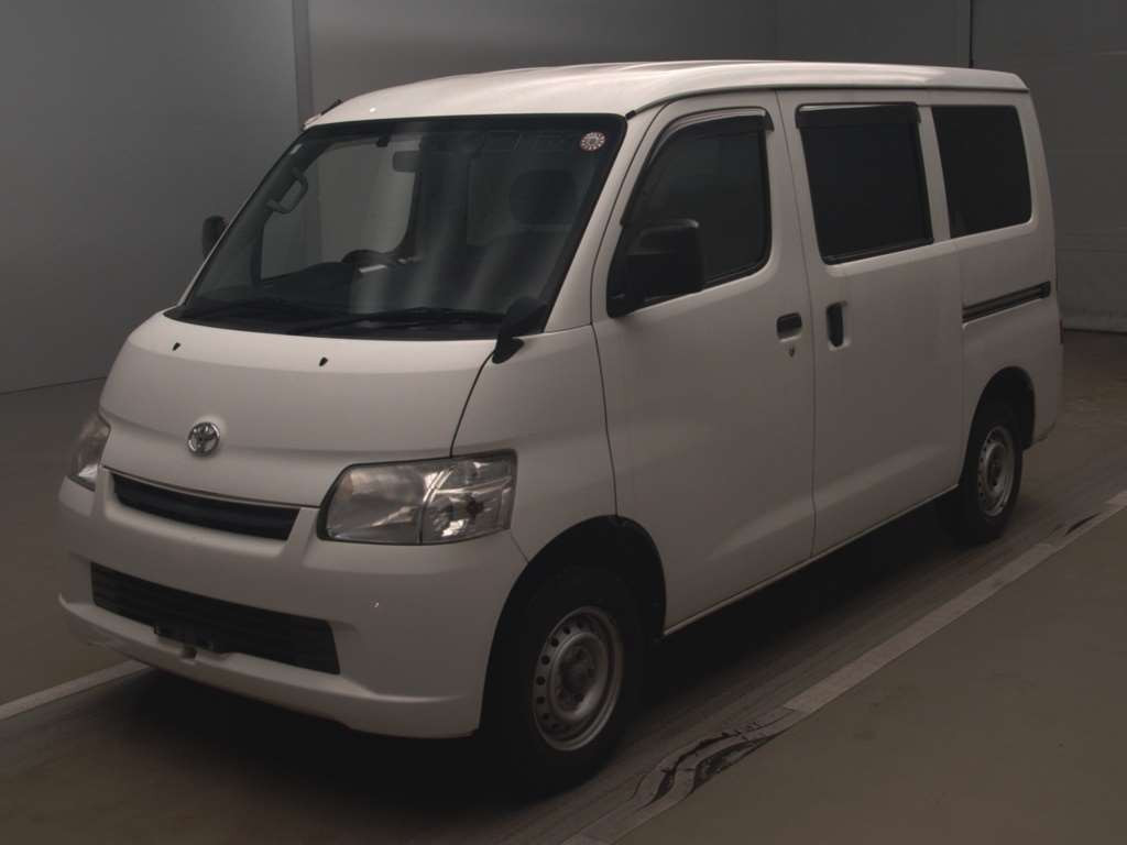 2015 Toyota Townace Van S402M[0]