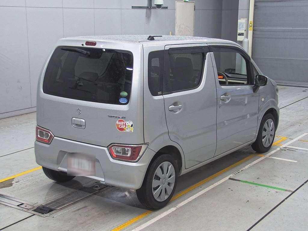 2017 Suzuki Wagon R MH35S[1]