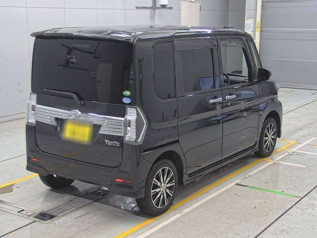 2018 Daihatsu Tanto Custom LA600S[1]