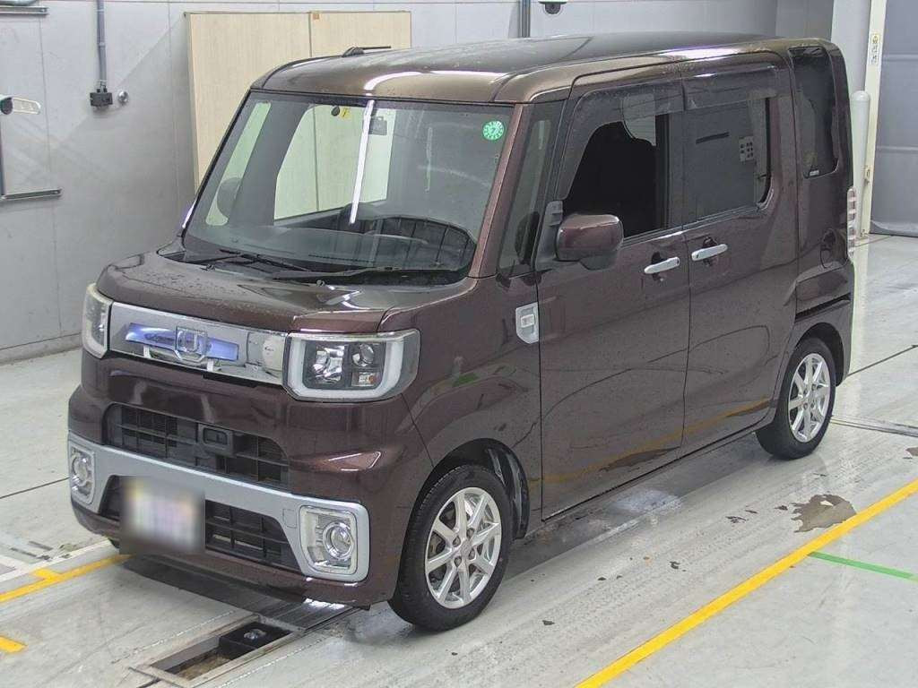 2016 Daihatsu Wake LA700S[0]