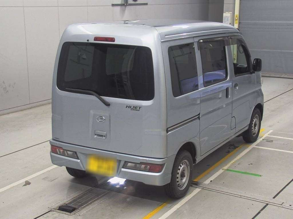 2019 Daihatsu Hijet Cargo S331V[1]