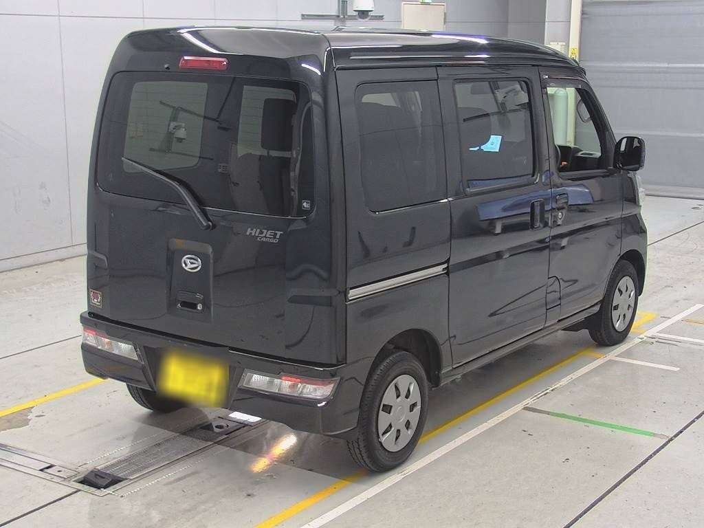 2021 Daihatsu Hijet Cargo S321V[1]