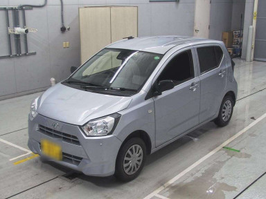 2020 Daihatsu Mira es