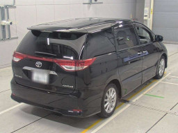 2011 Toyota Estima