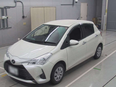 2018 Toyota Vitz