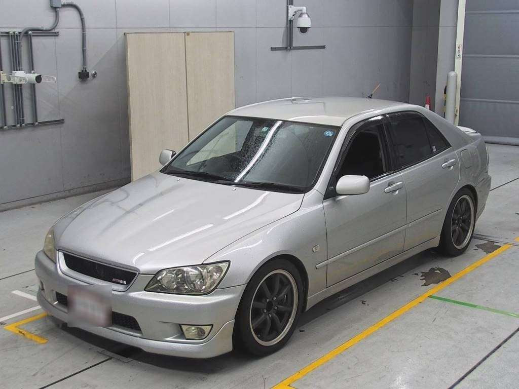 2003 Toyota Altezza SXE10[0]