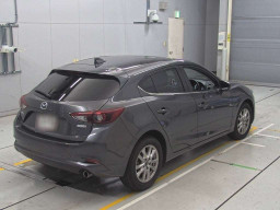 2016 Mazda Axela Sport