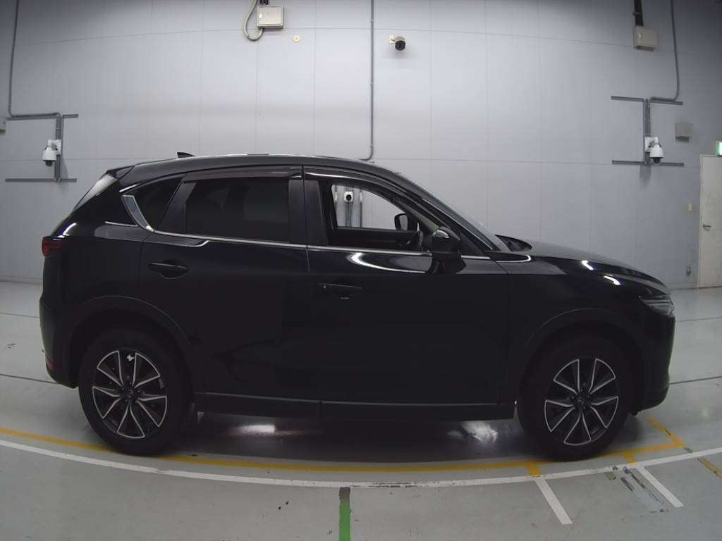 2018 Mazda CX-5 KF2P[2]